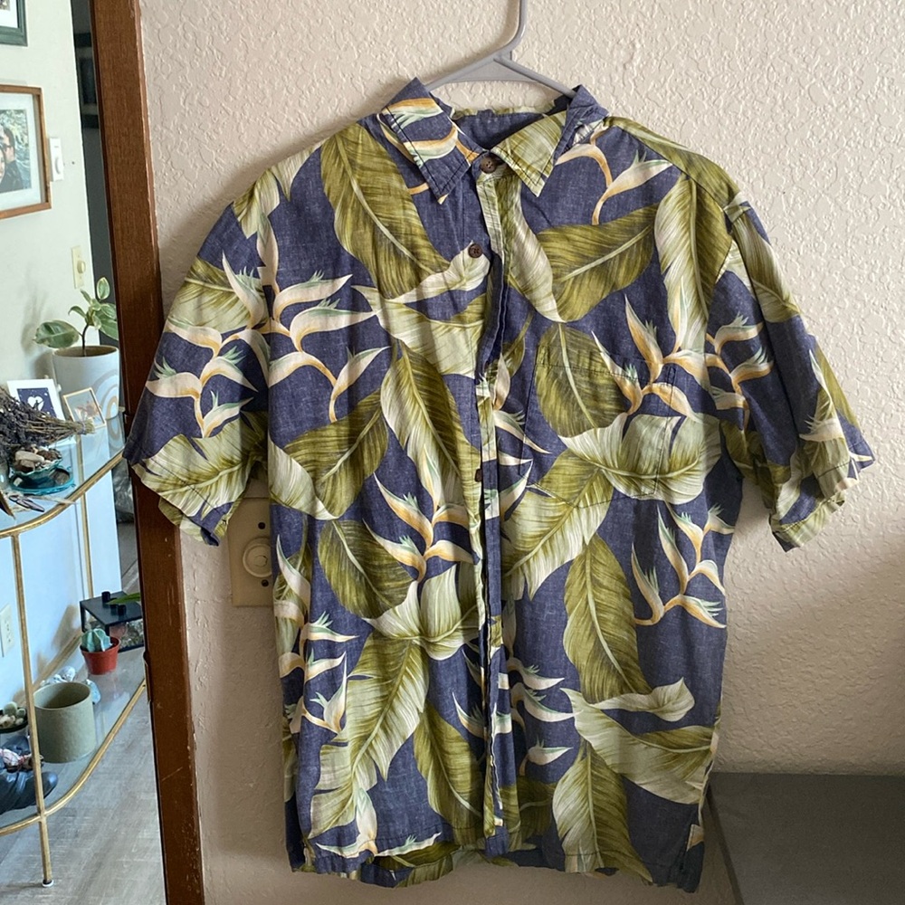 Bishop Sr. Hawaiian linen shirt